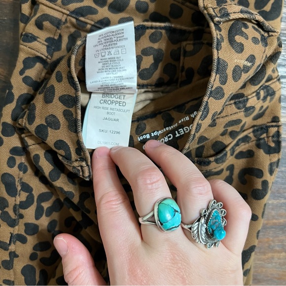 Bridget Crop High Rise Bootcut Jaguar Leopard Print Distressed Jean 26 - Picture 10 of 16